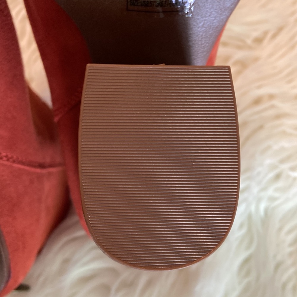 QUPID Booties never been worn size 8.5 beautiful color heel is 4” - Picture 7 of 12